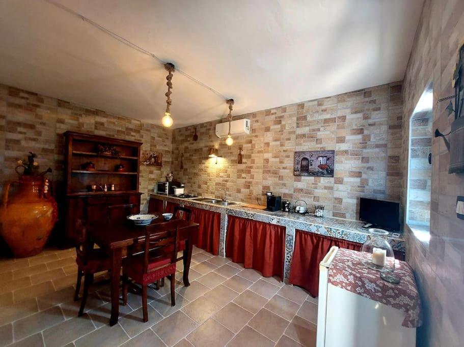 Ferienwohnung Trulli Pasquina Martina Franca Exterior foto